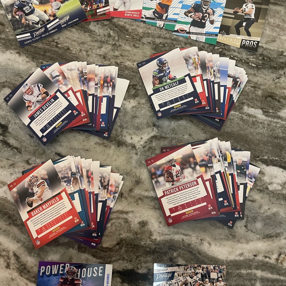 NFL Football Trading Cards Collection-2019 Panini Prestige